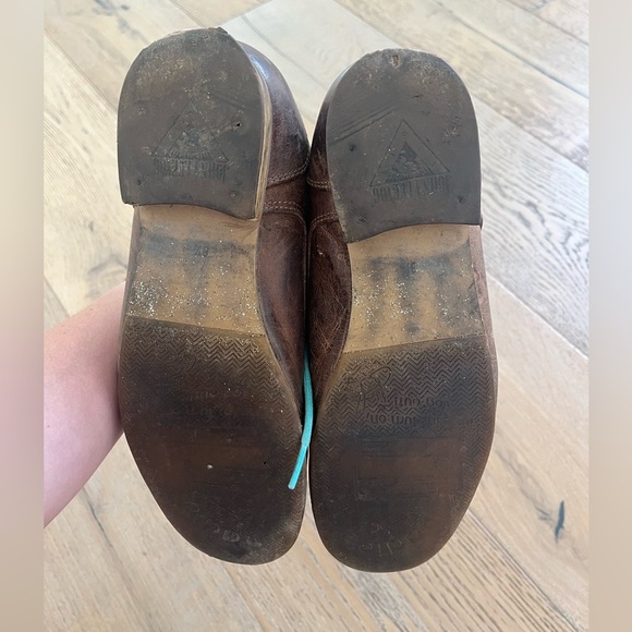 John Fluevog CBC Radio Derby Oxford Shoes Brown Leather Turquoise Women 8.5 - Picture 2 of 15